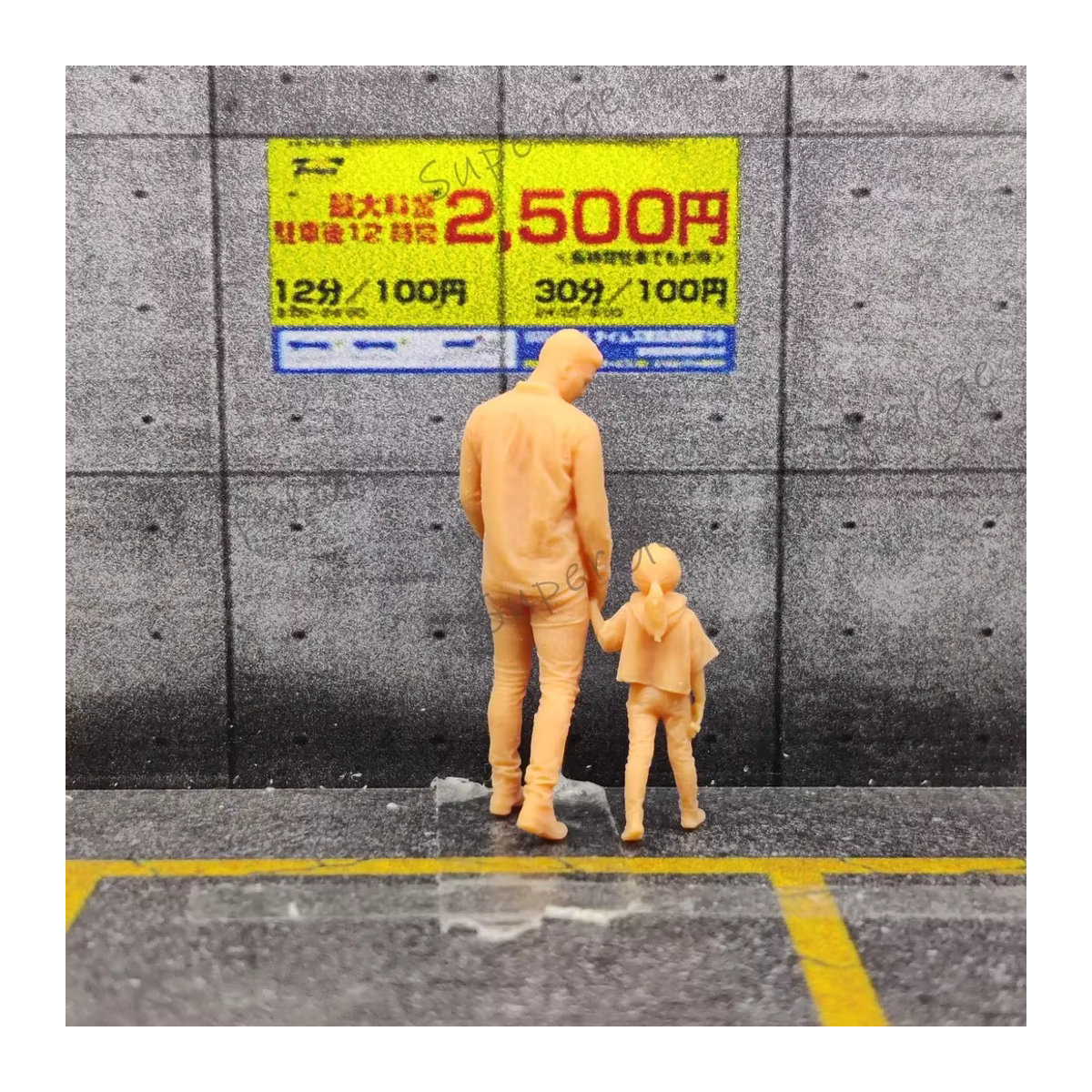 EHCMODEL Miniatur Diorama Vater und Tochter handbemalt aus Kunstharz in Beige und Mehrfarbig für Maßstab 1/64 und 1/43 - Bild 3