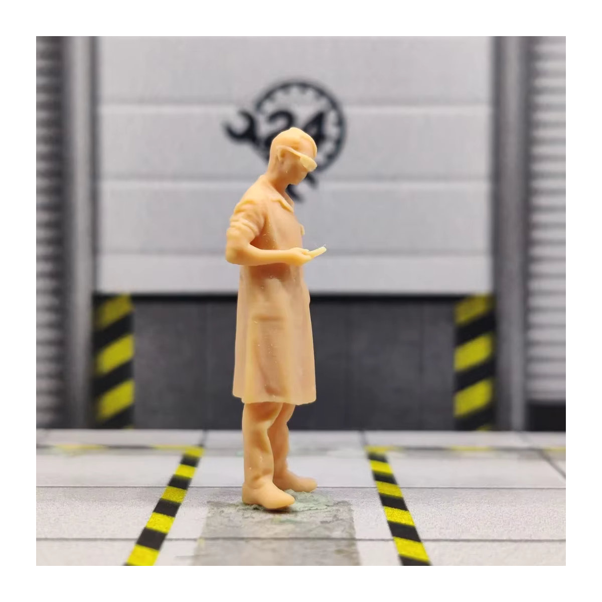 EHCMODEL Miniatur Figur Wissenschaftler und Arzt aus Kunstharz im Maßstab 1/64, beige, unbemaltes Diorama Modell - Bild 2