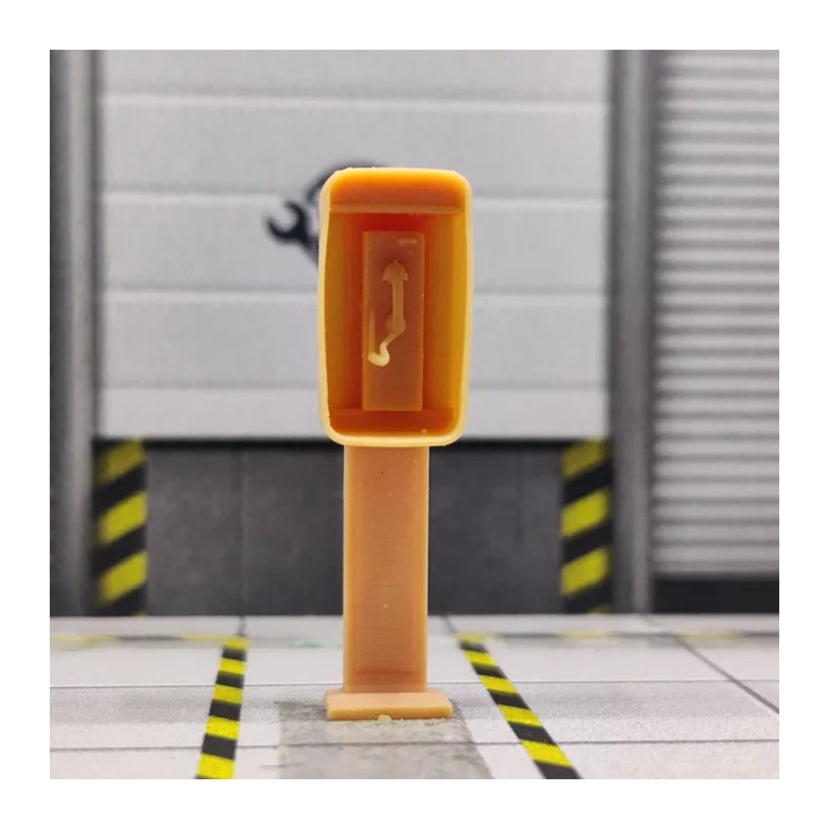 EHCMODEL Miniatur Telefonzelle aus Kunstharz im Maßstab 1:64, orangefarbenes Diorama Gebäude für Modellbau - Bild 1