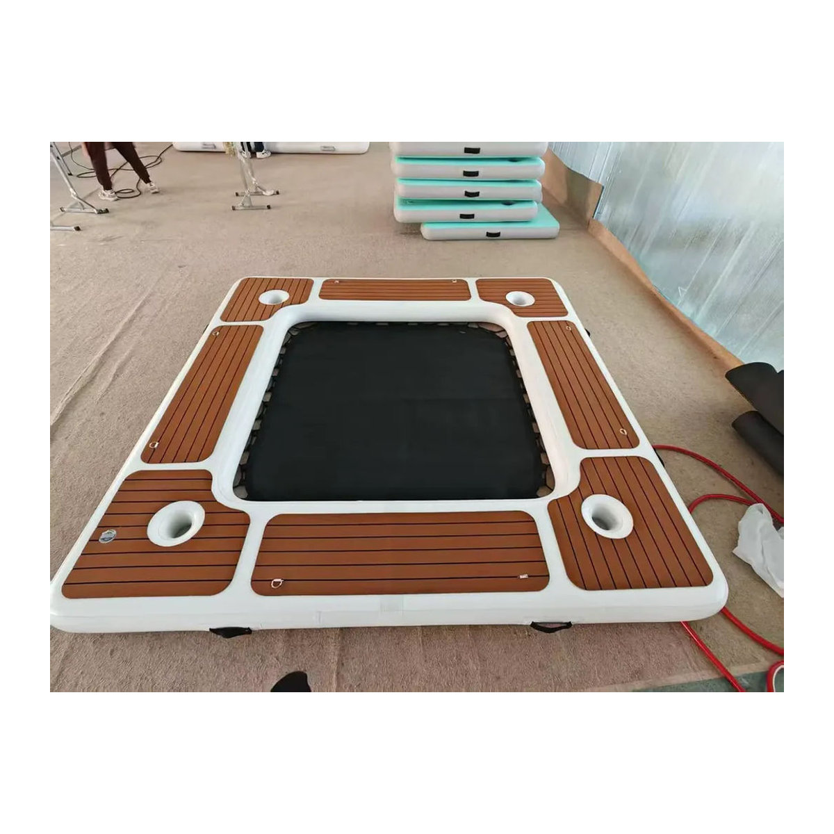 Ejia Aufblasbare schwimmende Plattform als Wasserhängematte und Liegefläche für Pool und See - Bild 3