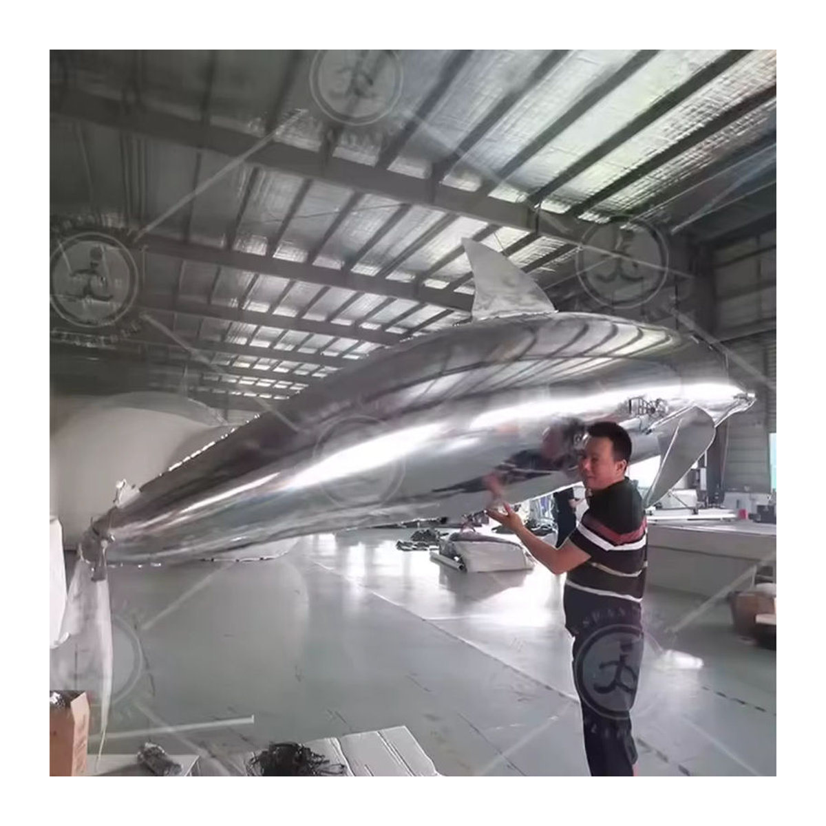 Ejia Aufblasbarer Delfin-Heliumballon in Silber mit Fernbedienung für Events und Partys, 2,2 m - Bild 5