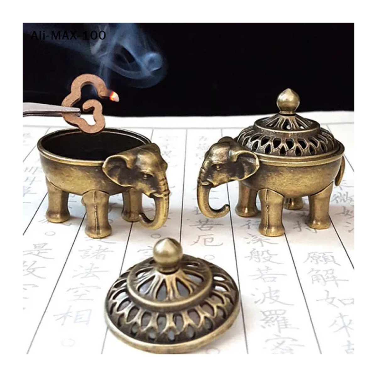 Elefant-Glücksbringer Räuchergefäß aus Metall in Gold mit Lotus-Design und Griff für Yoga und Meditation im antiken Stil - Bild 1