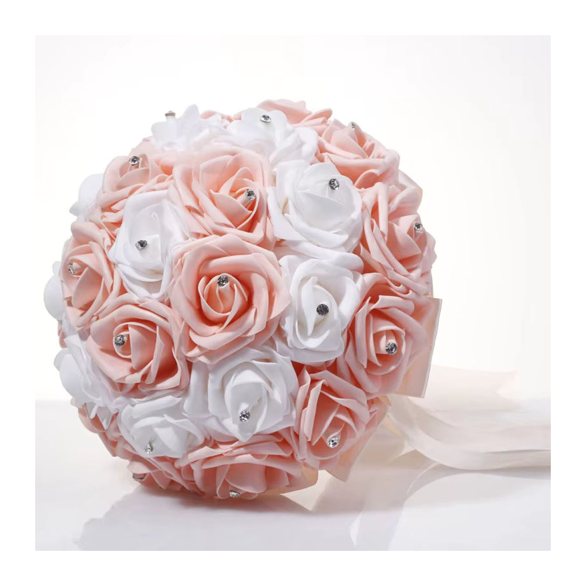 Eleganter künstlicher Brautstrauß in Rosa und Rose aus Textil für Hochzeit und Dekoration - Bild 2