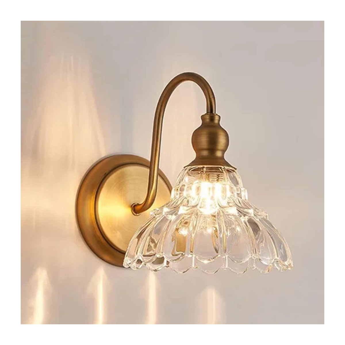 Europäische Vintage Kristallglas Wandleuchte in Gold für Badezimmer und Schlafzimmer - Bild 1