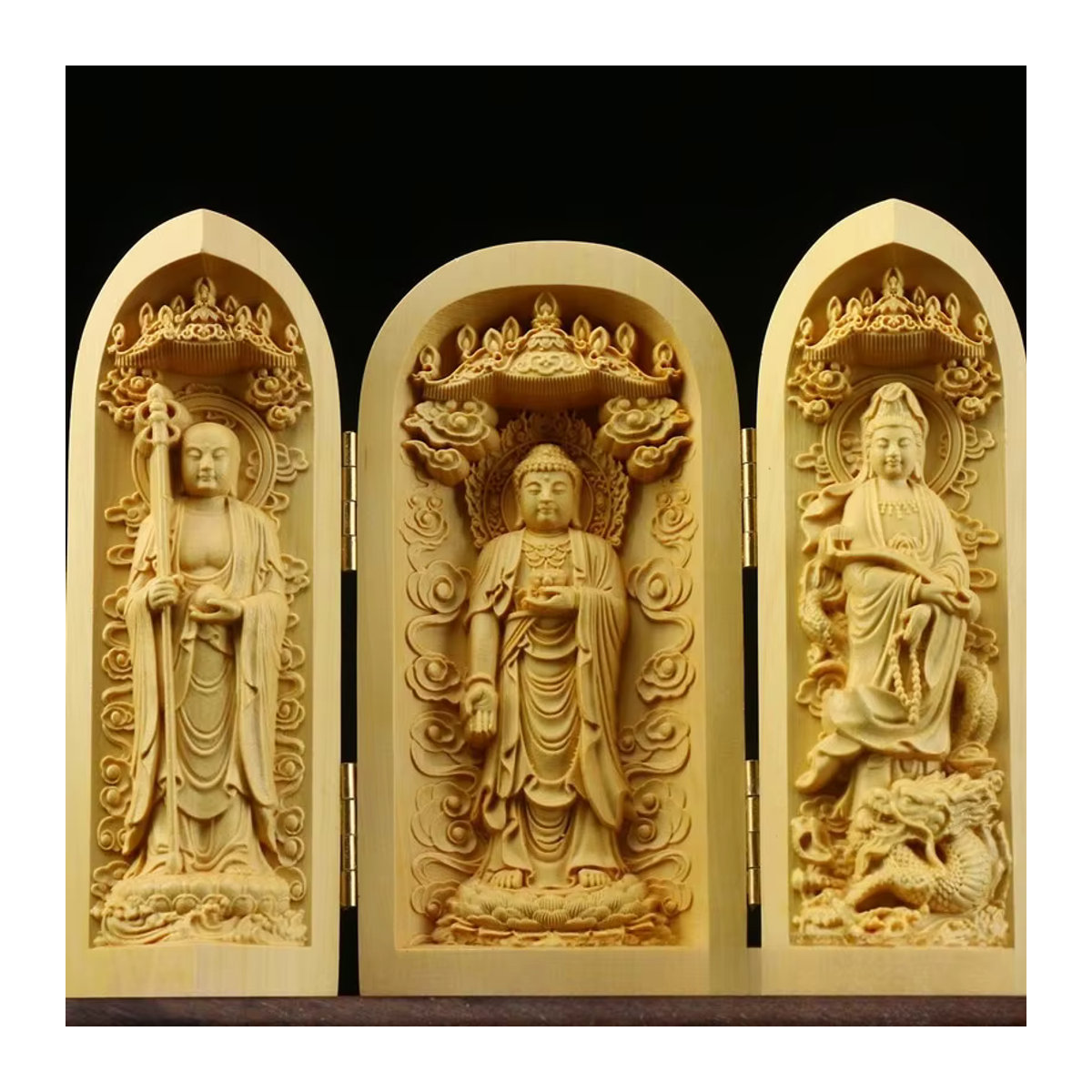 Exquisite Guanyin Buddha Statue aus Buchsbaumholz in Beige als orientalische Holzschnitzerei zur Heimdekoration - Bild 3