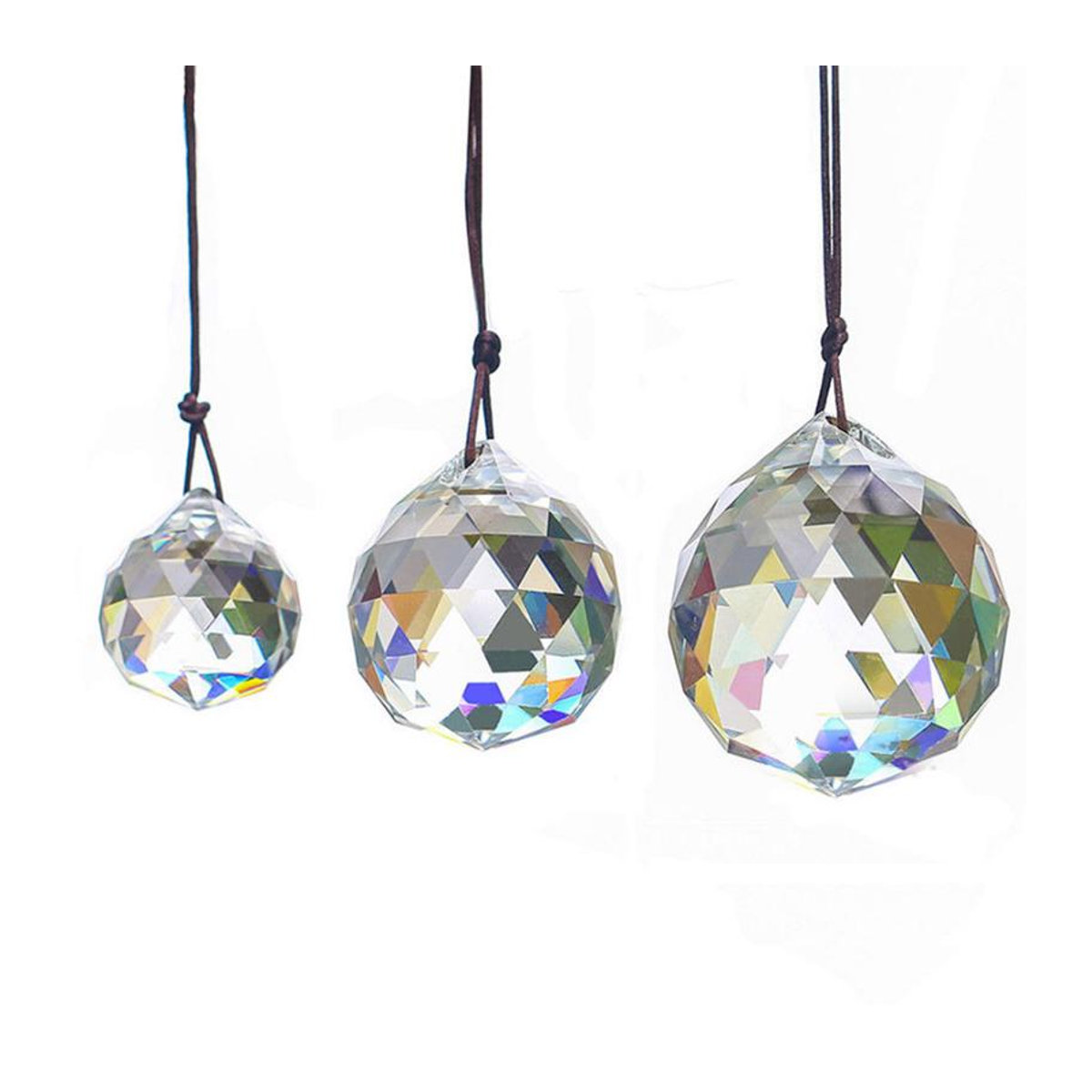 Facettierter Feng Shui Kristall Sonnenfänger aus K9 Kristall Glas in Transparent, hängende Kristallkugel als Prisma - Bild 2