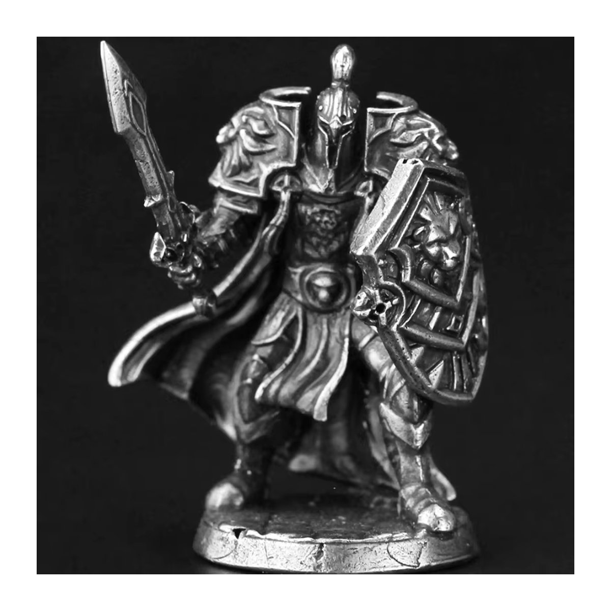 FanMoEpoch Metall Schachfigur Dame in Silber als dekorative Miniatur-Actionfigur - Bild 2