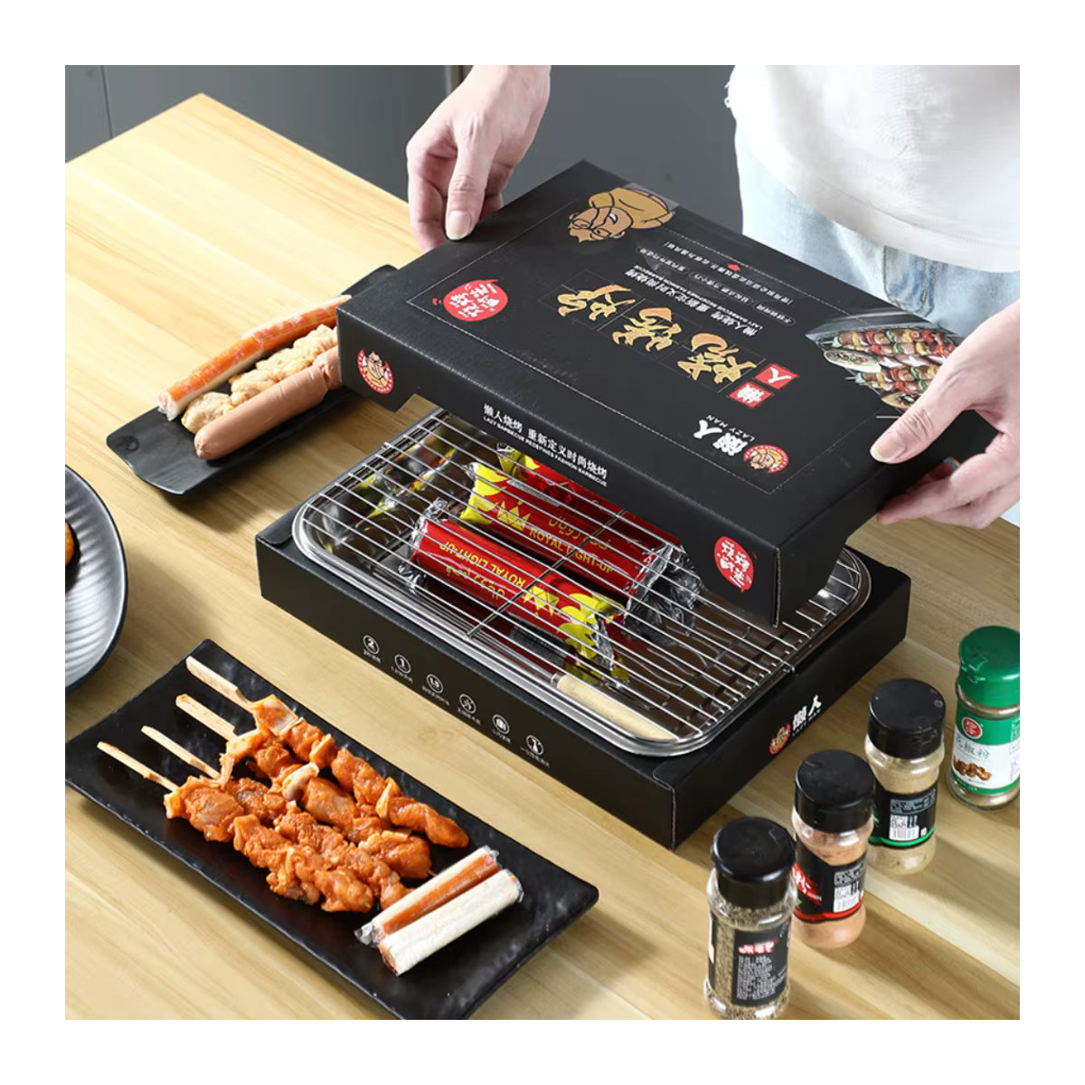 FEB.WIND Einweggrill aus Metall für Holzkohle, tragbares BBQ-Set für Camping und Picknick in Blau und Schwarz - Bild 3