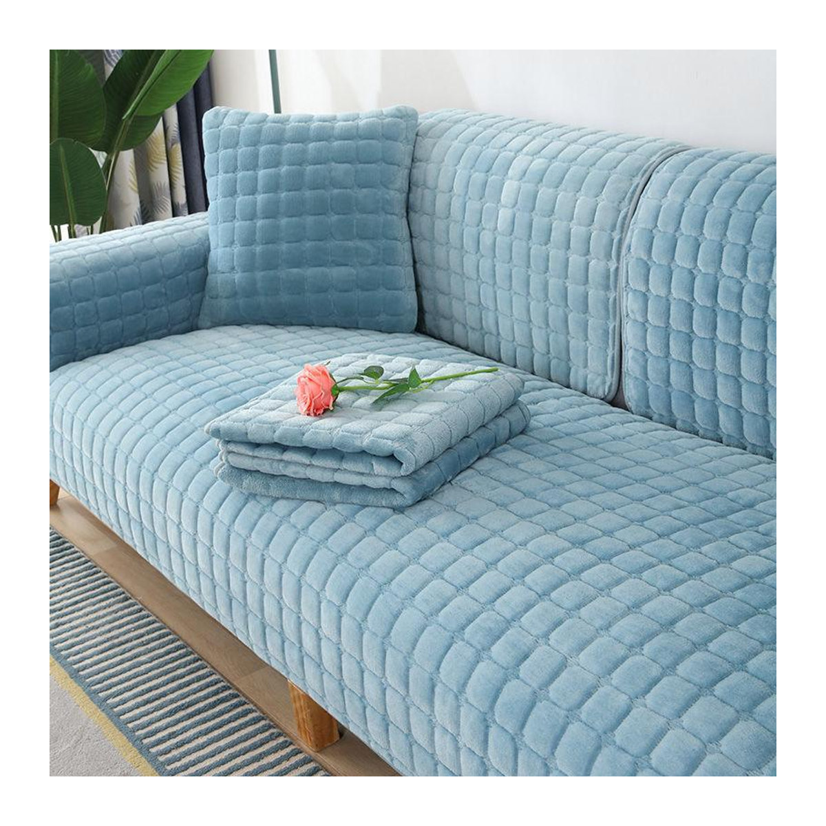 FebEr Sofabezug aus weichem Plüsch in Grau, rutschfester Schonbezug für dein Sofa, 45 x 45 cm - Bild 1