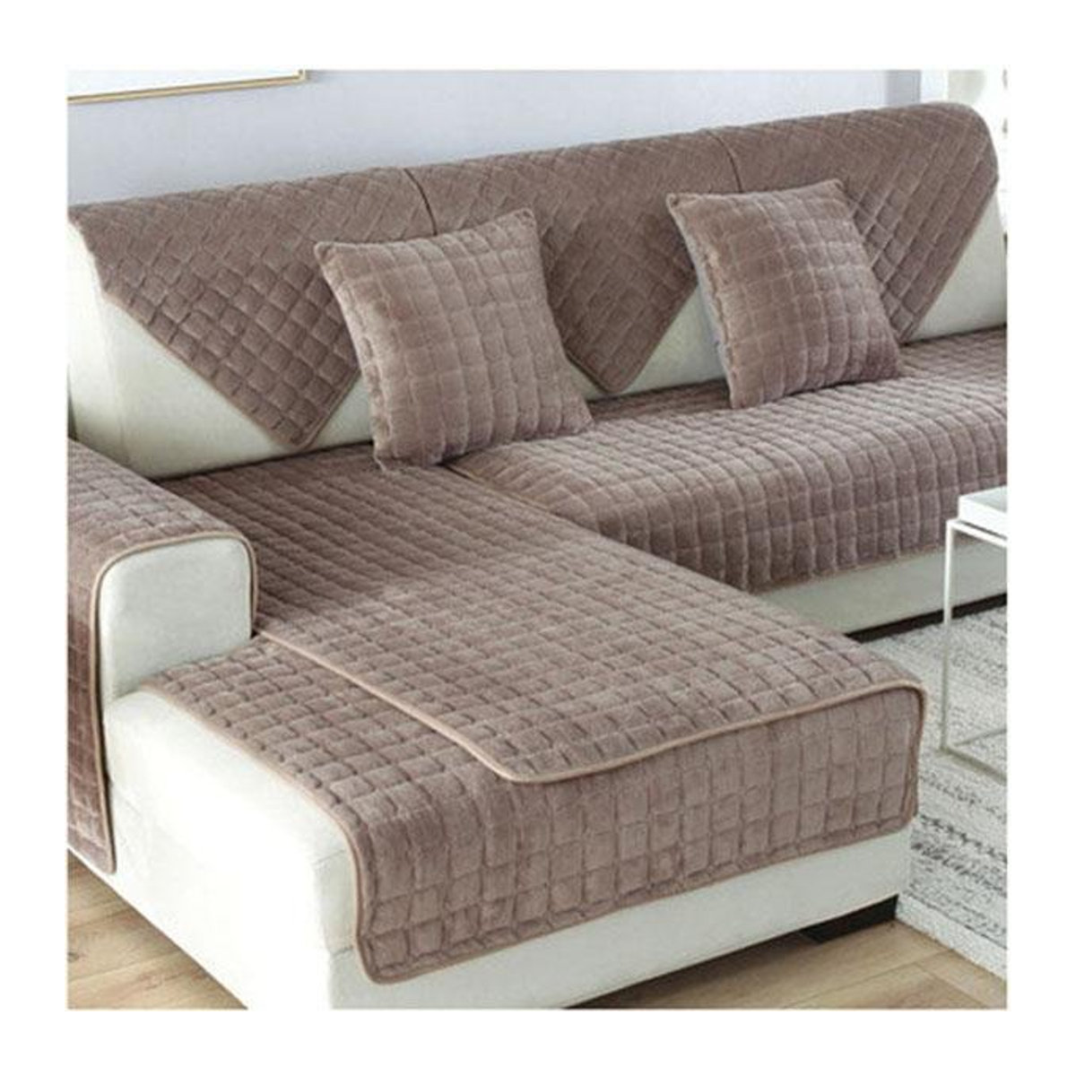FebEr Sofabezug aus weichem Plüsch in Kaffeebraun, rutschfester Schonbezug für dein Sofa, 70 x 70 cm - Bild 1