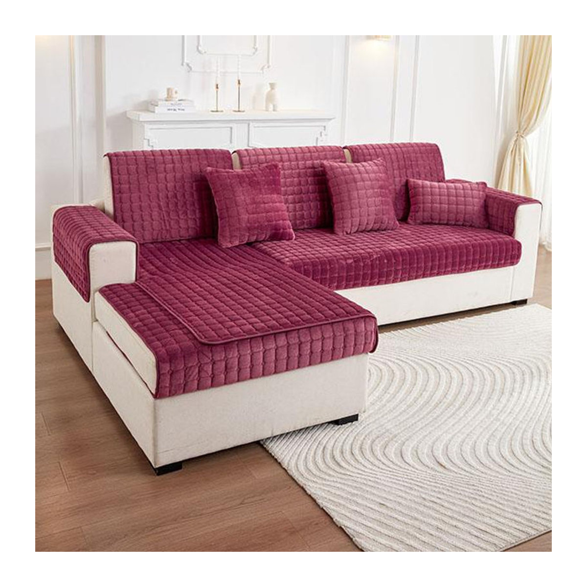 FebEr Sofabezug aus weichem Plüsch in Weinrot, rutschfester Schonbezug für dein Sofa, B/B: 110 x 110 cm - Bild 2