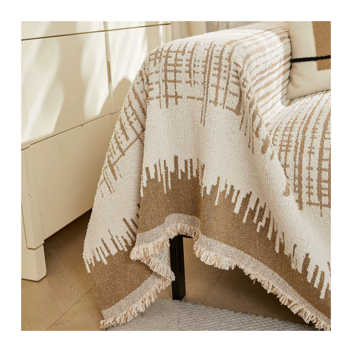 Flauschiges Jacquard Sofa Handtuch mit Quasten für Wohnzimmer Möbel und Camping in Flauschige Linien Design - Bild 4