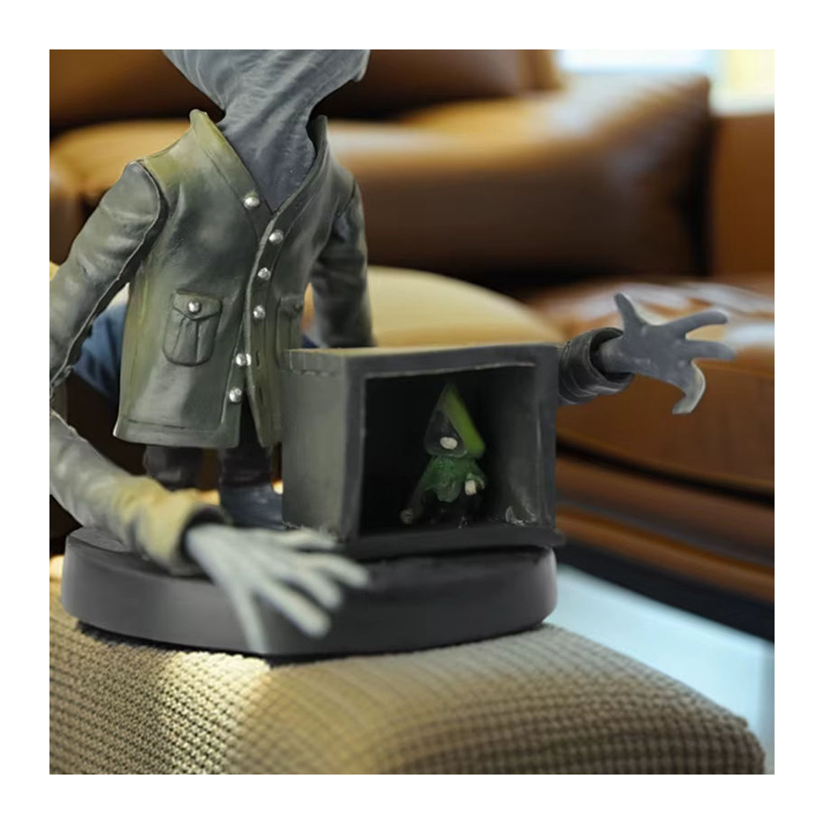 Fondjoy Little Nightmares Roger Long Arms Man Actionfigur aus Kunstharz in Grau als dekorative Statue - Bild 4