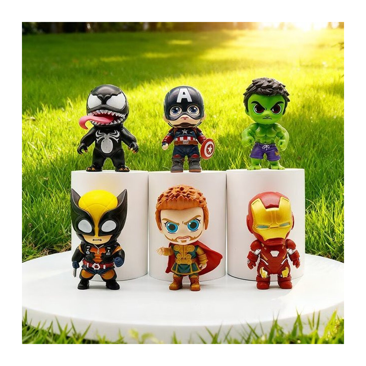 Fondjoy Marvel Avengers Sammelfiguren Captain America Hulk Iron Man aus Kunststoff in Gold und Mehrfarbig - Bild 1