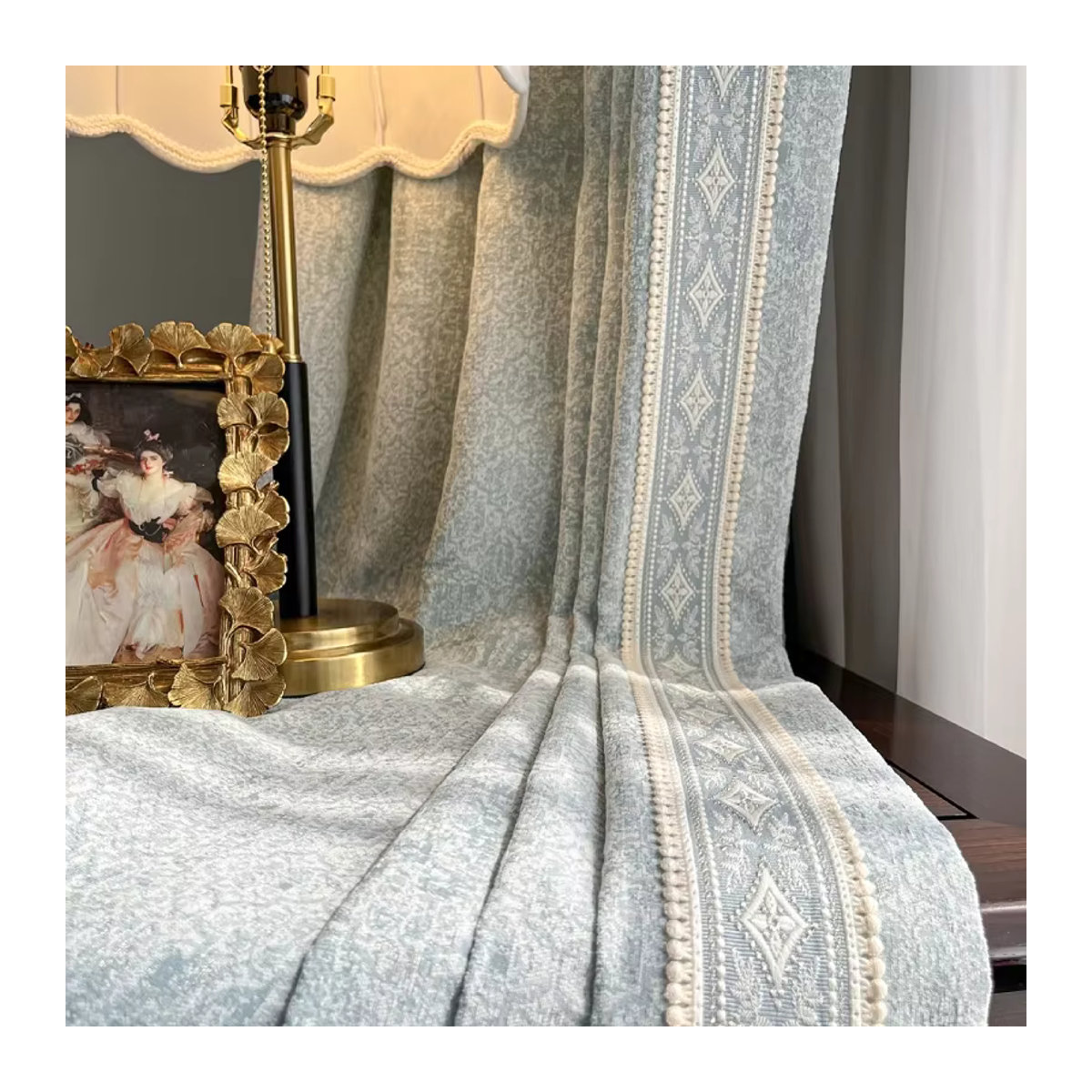 Französische Retro-Vorhänge aus Chenille mit grau-blauer Spitze und dunkler Textur für Schlafzimmer und Wohnzimmer - Bild 3