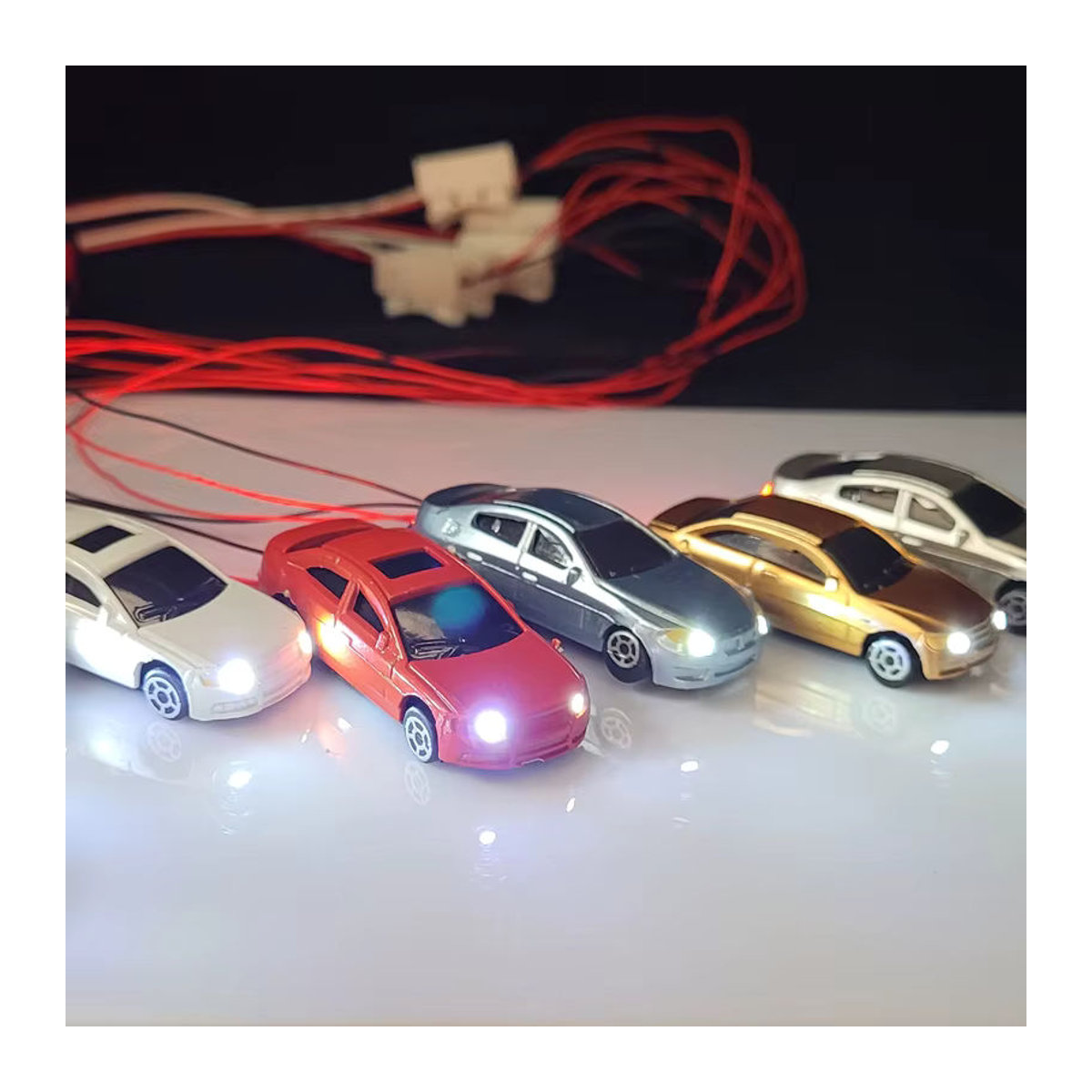 FunTrying LED Automodelle aus Kunststoff für Modellbau und Eisenbahn Dekoration, Mehrfarbig, 12 V - Bild 2