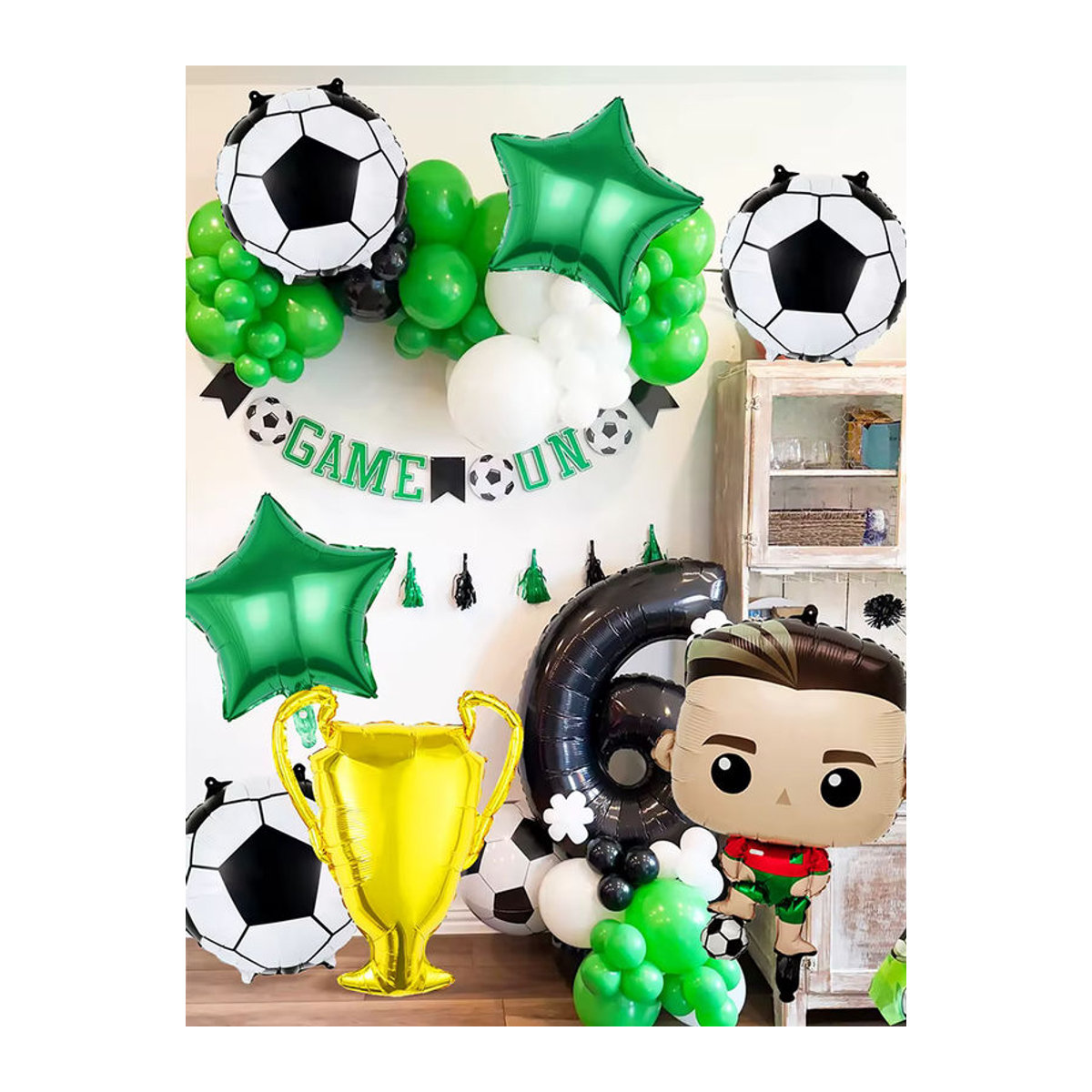 Fußball Geburtstagsparty Dekoration Set mit Meisterschaftstrophäe und Fußballmotiven, mehrfarbig - Bild 2