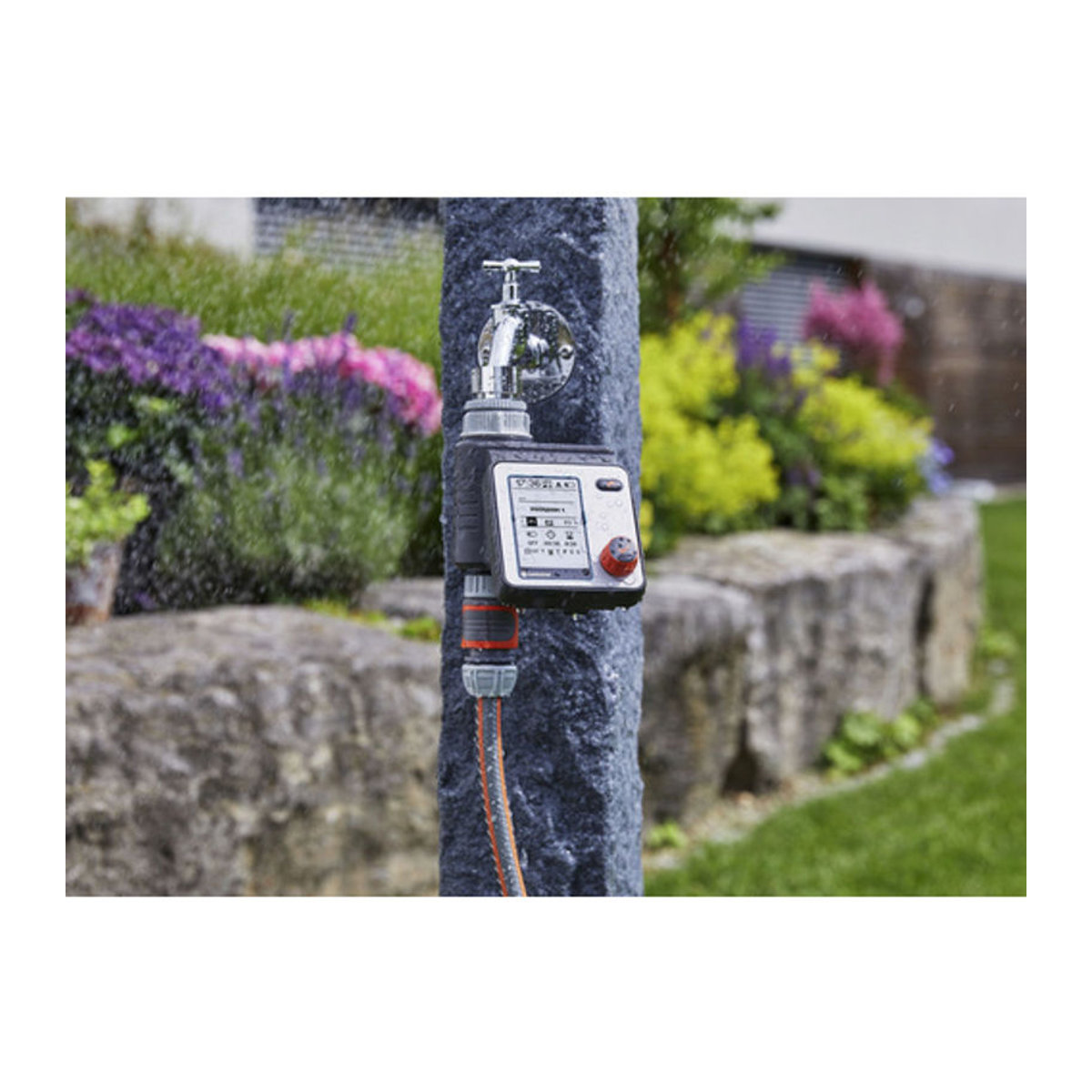 Gardena Bewässerungssteuerung Master 1892-20 mit LCD-Display und Wasserstopp aus Kunststoff, grau/bunt, B/T/H: 10 x 12,5 x 14 cm - Bild 2