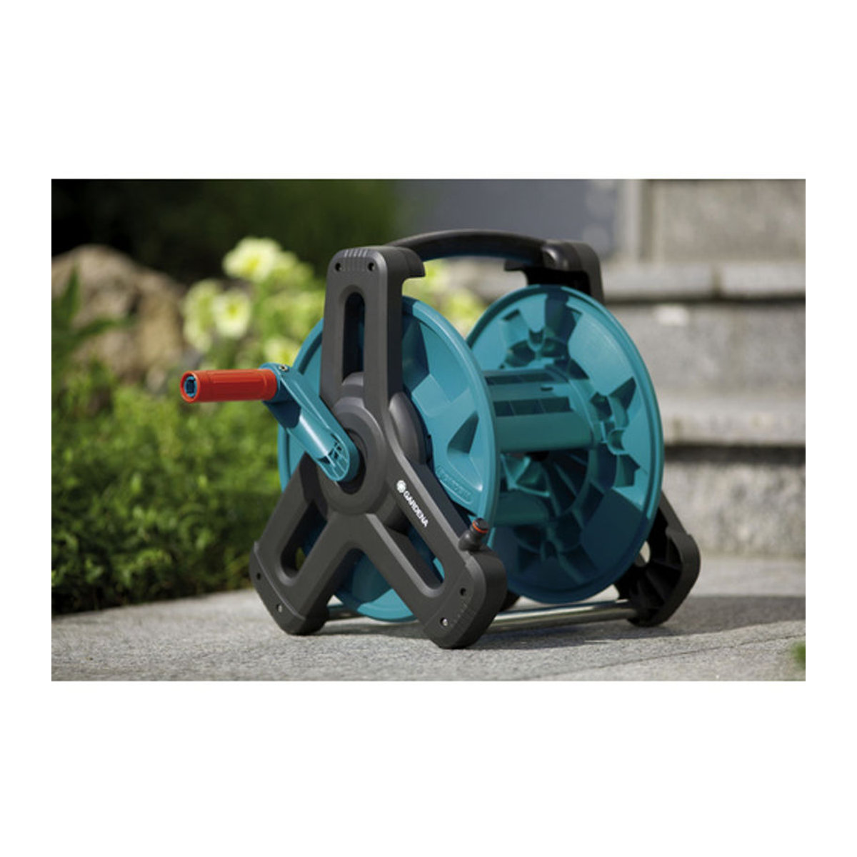 Gardena Classic Schlauchtrommel aus Kunststoff in Schwarz und Blau für bis zu 50 m Schlauchkapazität - Bild 4