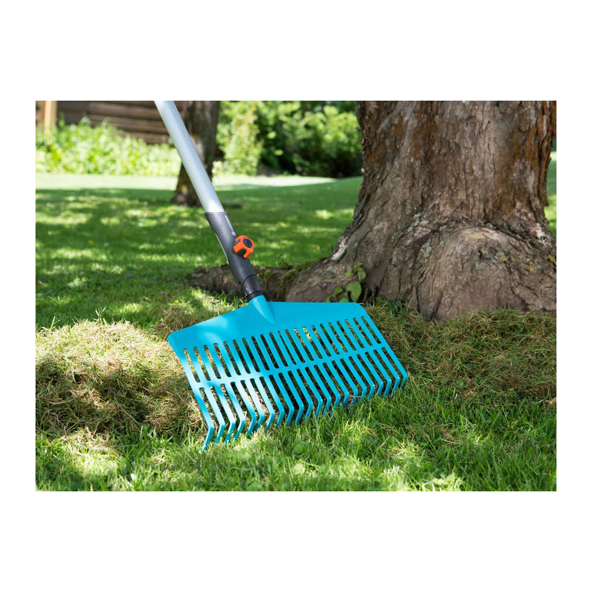 Gardena Combi-Rechenbesen aus Kunststoff, Breite: 43 cm, türkis-bunt - Bild 2