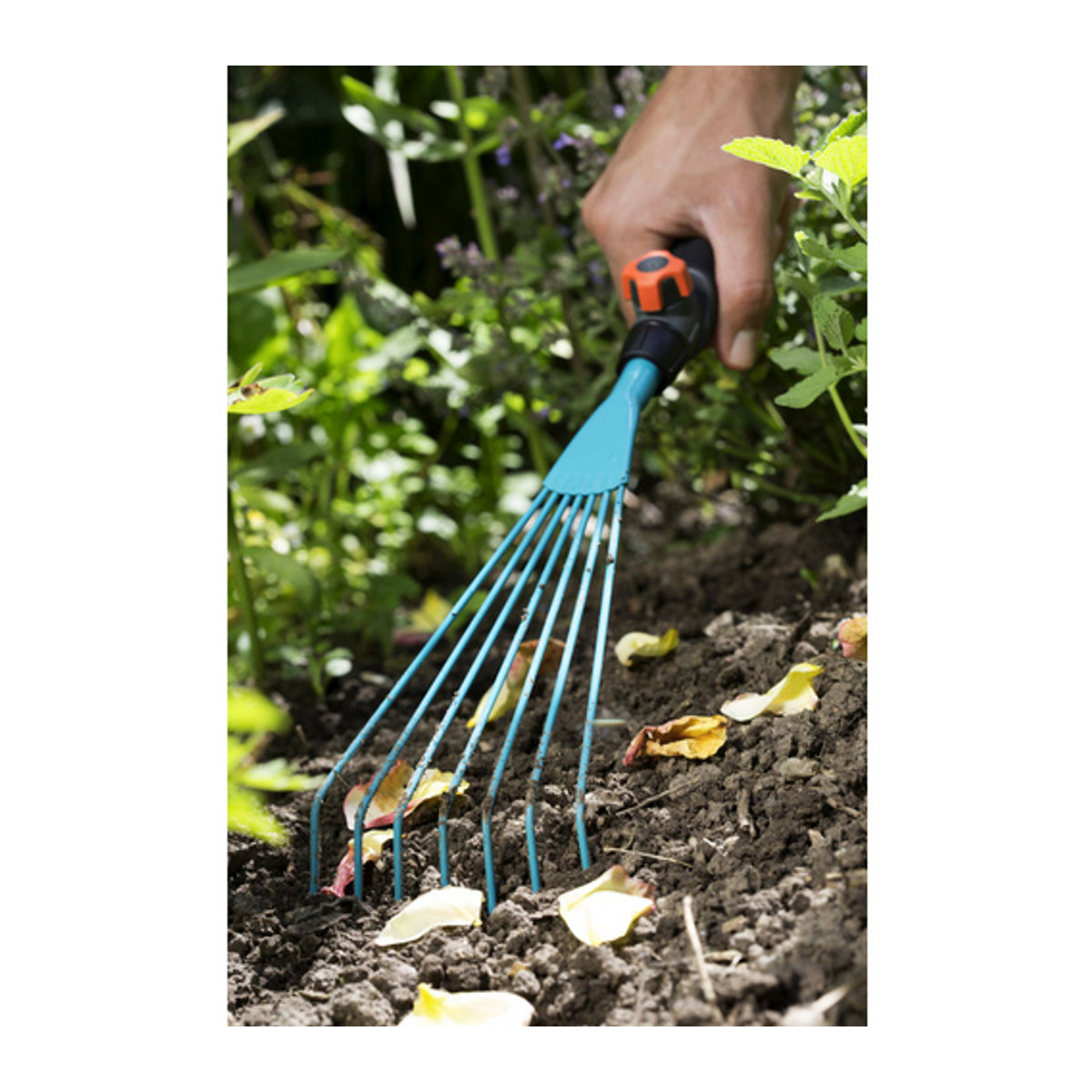 Gardena Combisystem Drahthandfeger blau B/H/T: 8,3 x 12 x 45,1 cm - Bild 2