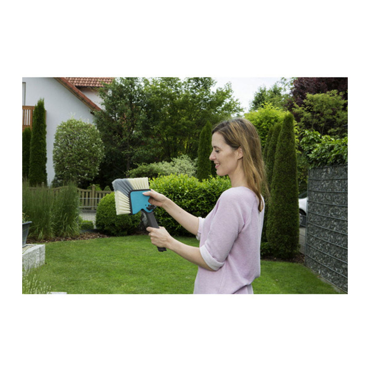 Gardena Combisystem Winkelbesen mit harten Borsten in Schwarz, Blau und Orange - Bild 3
