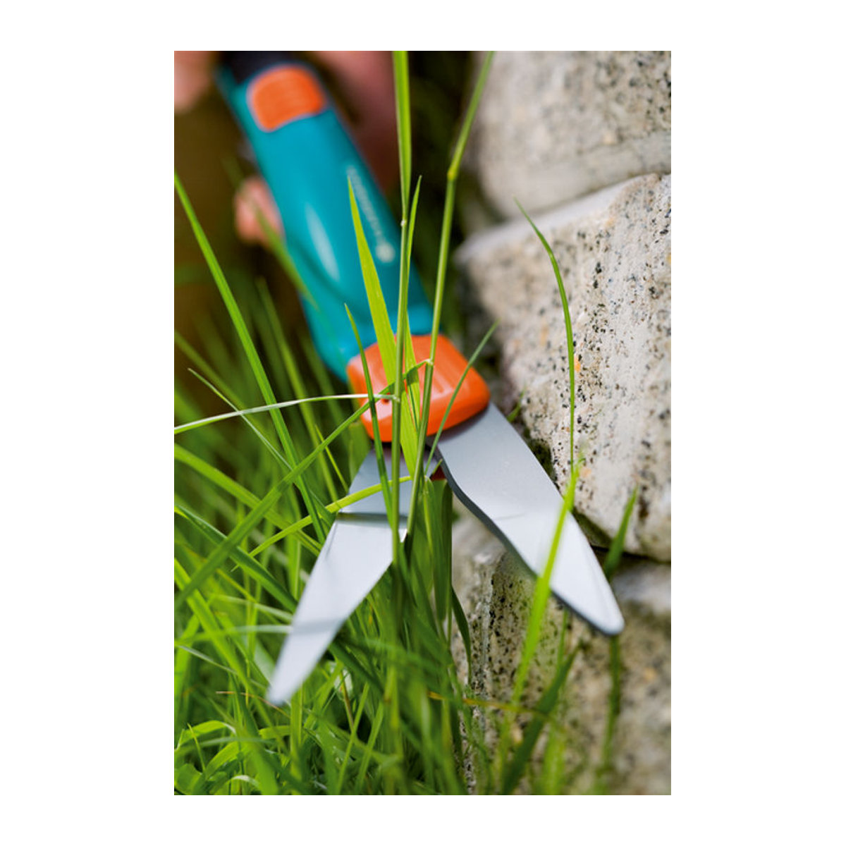 Gardena Grasschere Bypass mit Kunststoff-Gehäuse in Bunt - Bild 2