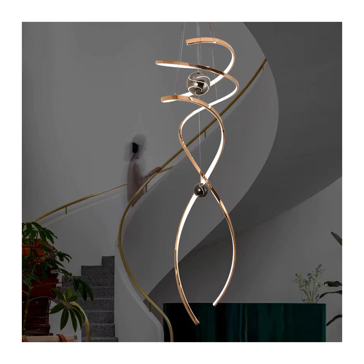 Gbbmade Moderne LED Pendelleuchte aus Metall für Wohnzimmer und Treppenhaus - Bild 3
