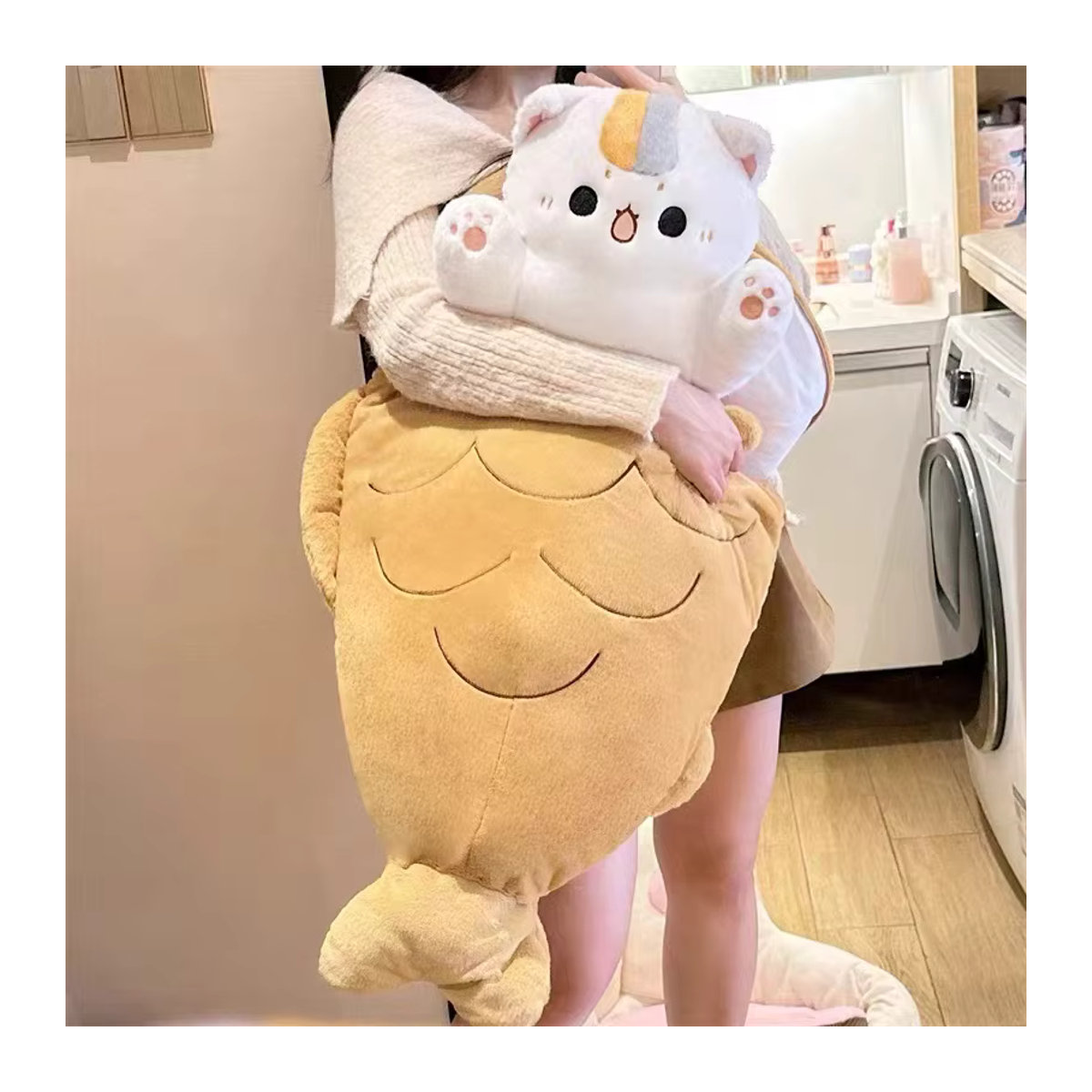 GDzaccly Kawaii Taiyaki Plüschtier Kissen in Rosa und Beige, 80 cm Breite - Bild 4