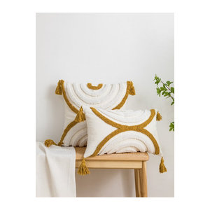 Gelber Kissenbezug aus Baumwolle mit geometrischem Bogenmuster im Boho-Stil für Sofa und Bett