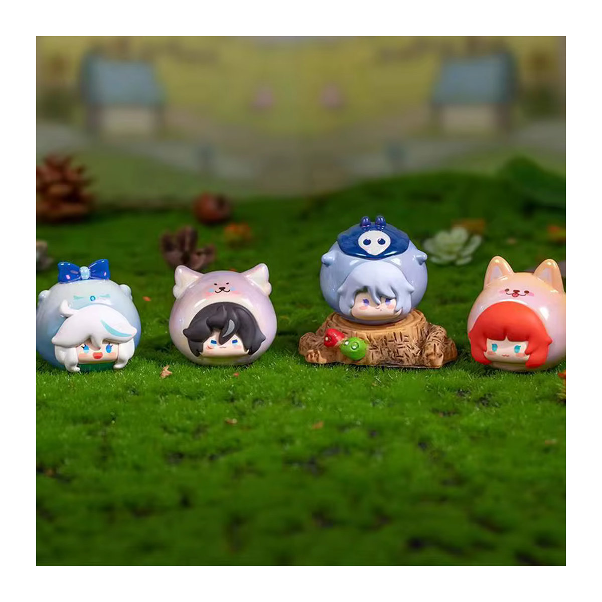 Genshin Impact Furina Blind Box Mini Anime-Figur von Bandai, mehrfarbige Q-Version PVC-Sammelfigur für deinen Schreibtisch - Bild 2