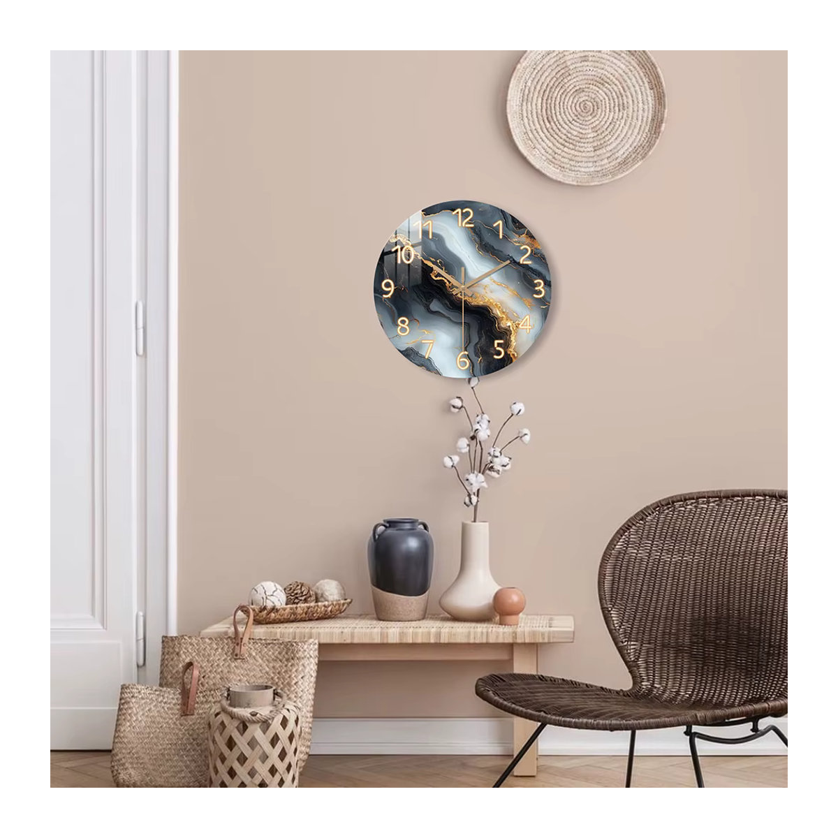 Geräuschlose runde Wanduhr aus Holz mit blau-goldem Marmor-Design in abstrakter Fantasy-Optik - Bild 6