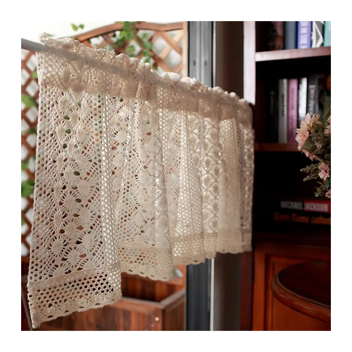 Gestrickte Spitze Etagen Vorhänge für Küche und Schrank in Beige mit floralem Hohlloch-Design - Bild 2
