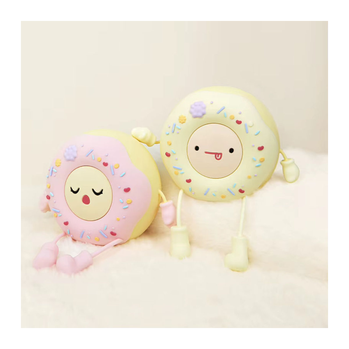 GGBEE Donut LED Nachtlicht aus Silikon in Rosa mit Telefonhalter für Kinder und Babys - Bild 4