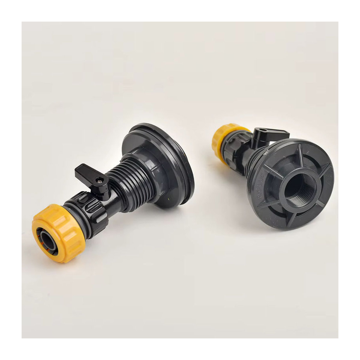 GI Yuling Regenfass-Zapfen-Set aus schwarzem PVC mit 3/4 Zoll Anschluss und 1/2 Zoll Schlauchadapter für die Bewässerung - Bild 4