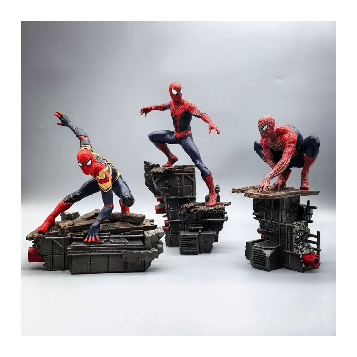 GK Spider Man Actionfigur aus Kunstharz als mehrfarbige Sammlerfigur und Desktop-Dekoration - Bild 2
