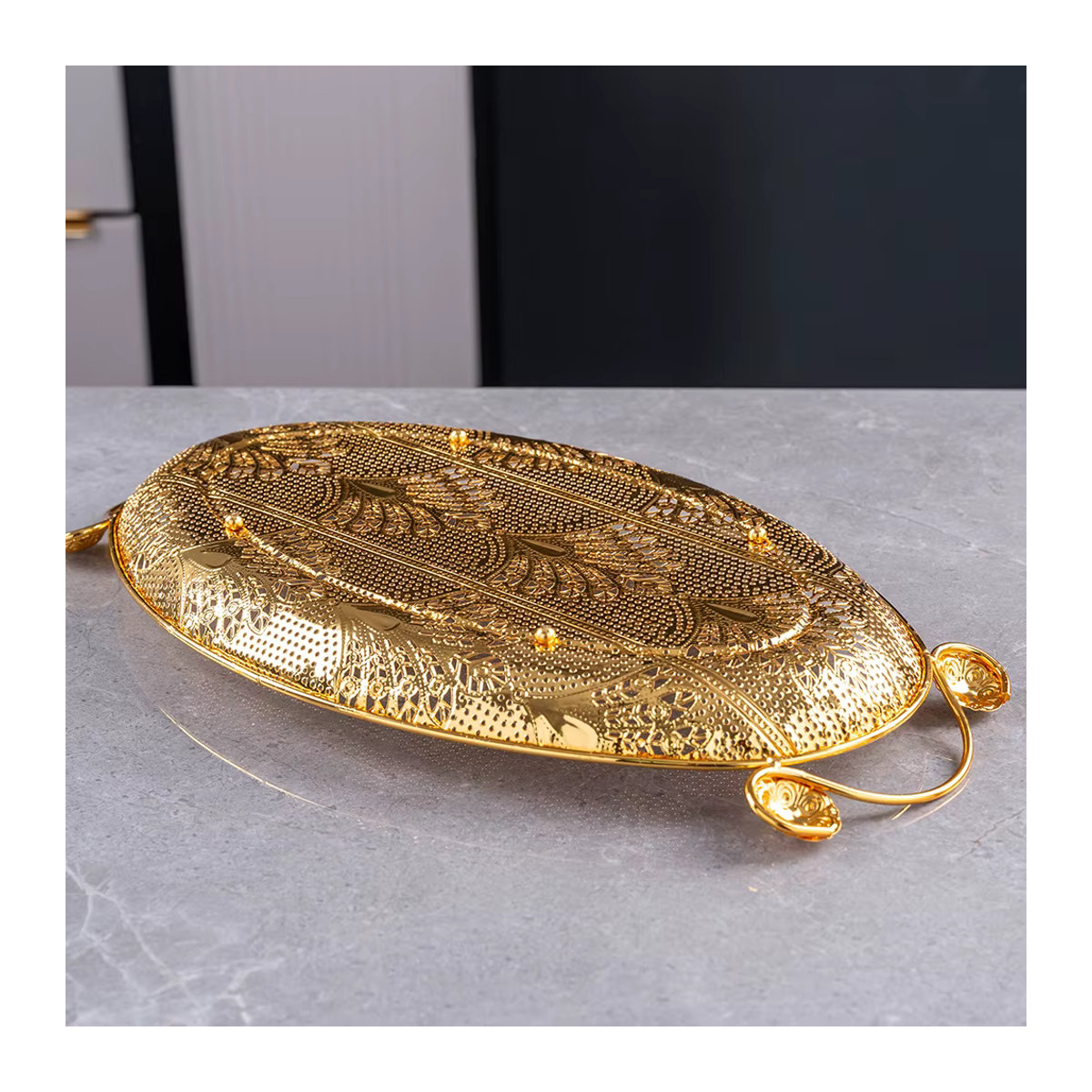 Goldene ovale Obstschale aus Metall im Mesh-Design als dekorative Snackschale für dein Wohnzimmer oder Bankette - Bild 4