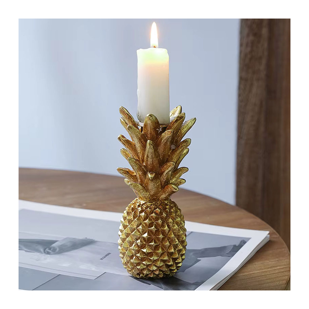 Goldener Kerzenständer in Ananasform aus Metall für Stumpenkerzen - Bild 3