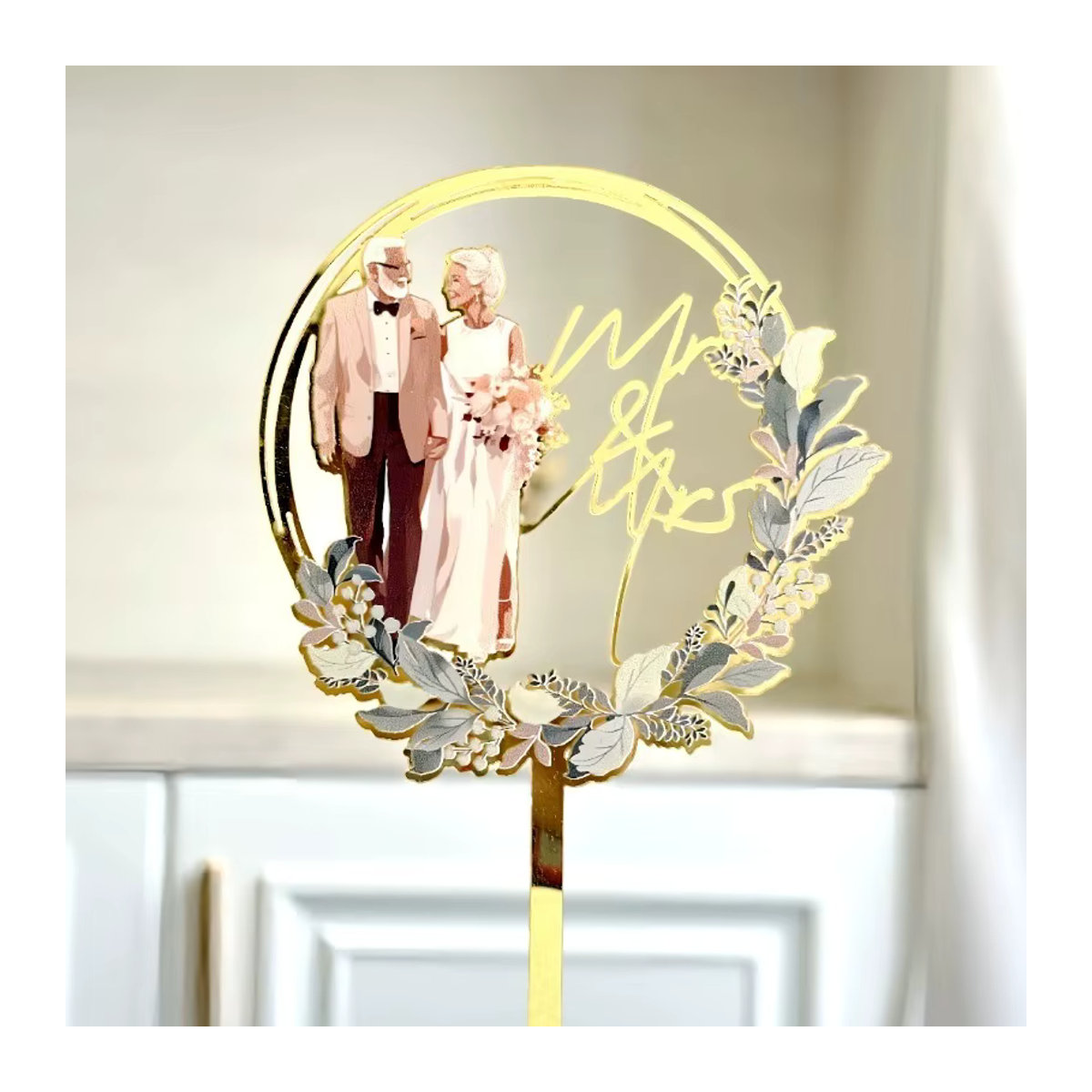 Goldener Mr&Mrs Love Hochzeitstorte Topper aus Acryl und Holz von MJCakedecor für deine Hochzeits- oder Verlobungsfeier - Bild 5