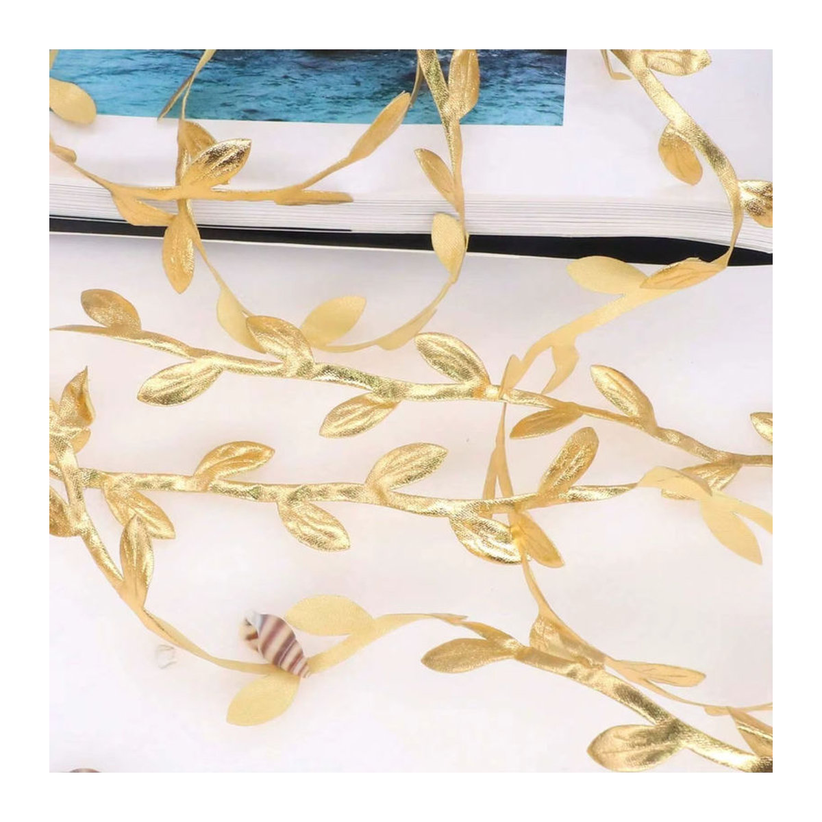 Goldenes Blattband mit Weinblatt-Design für DIY-Dekorationen, Hochzeiten und Weihnachten, 10 Meter - Bild 3