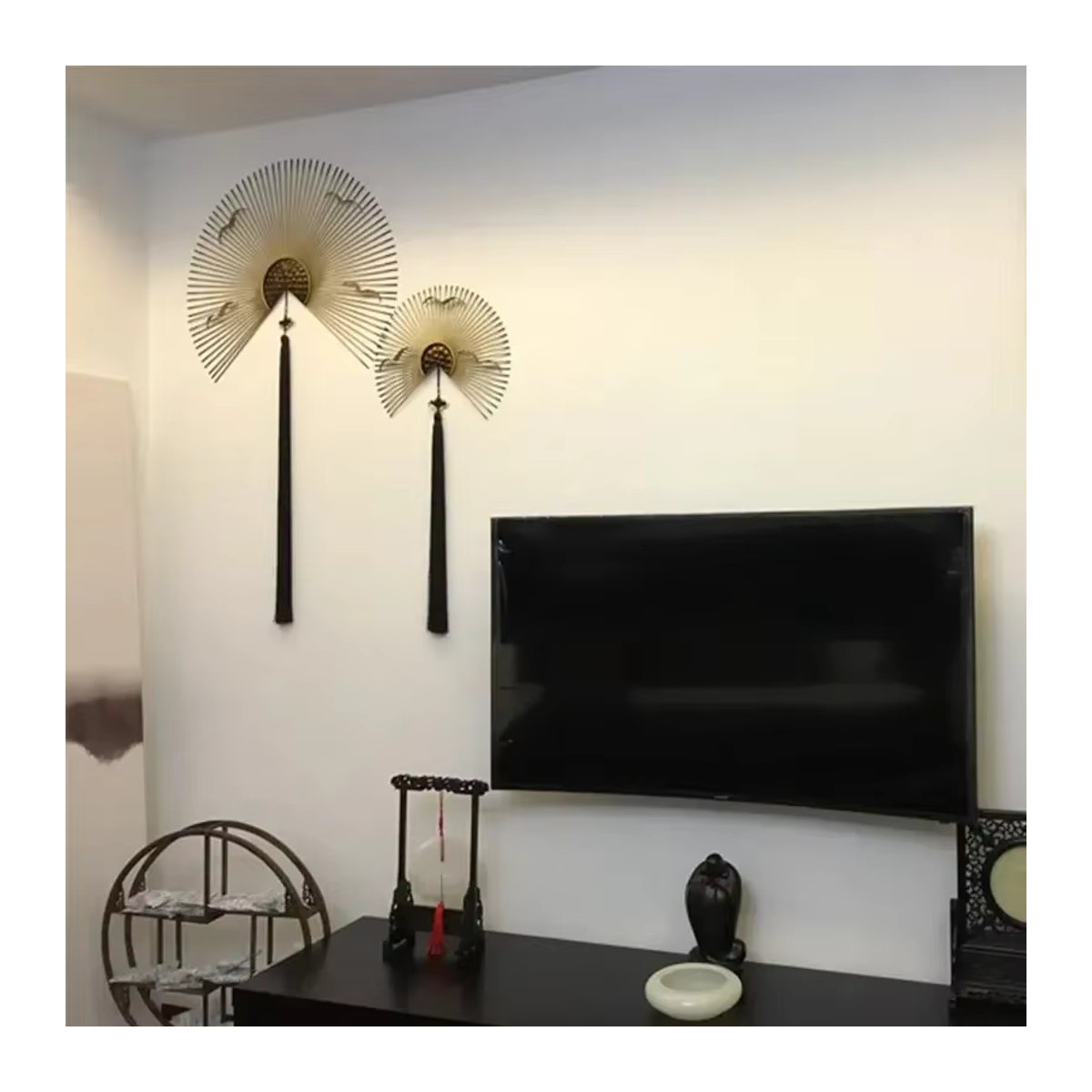 Goldenes Wandbild aus Schmiedeeisen im chinesischen Stil als fächerförmiges Wandornament für dein Wohnzimmer oder Hotel - Bild 4