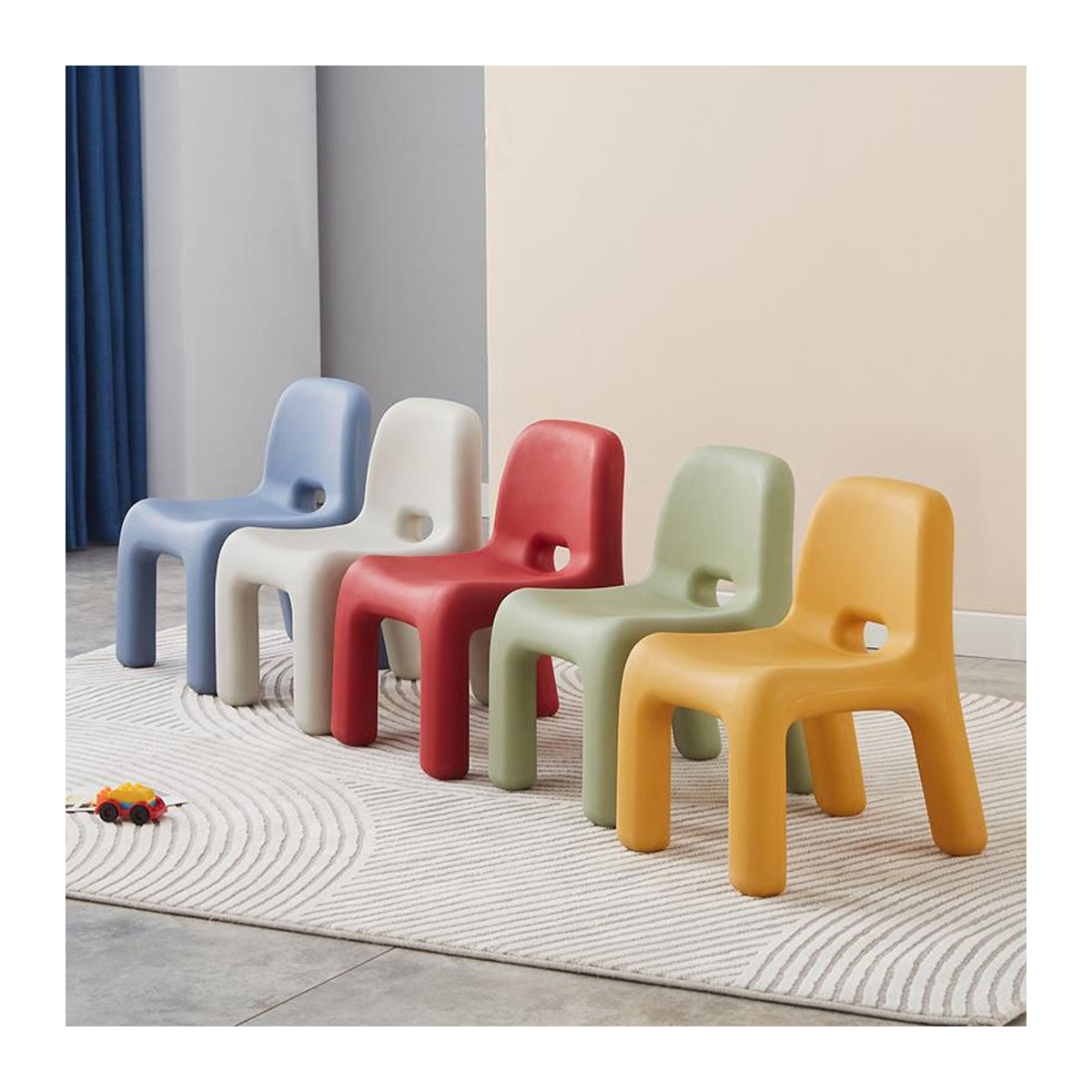 Got Now Kinderstuhl aus Kunststoff in Gelb im nordischen Design zum Lernen und Essen - Bild 2
