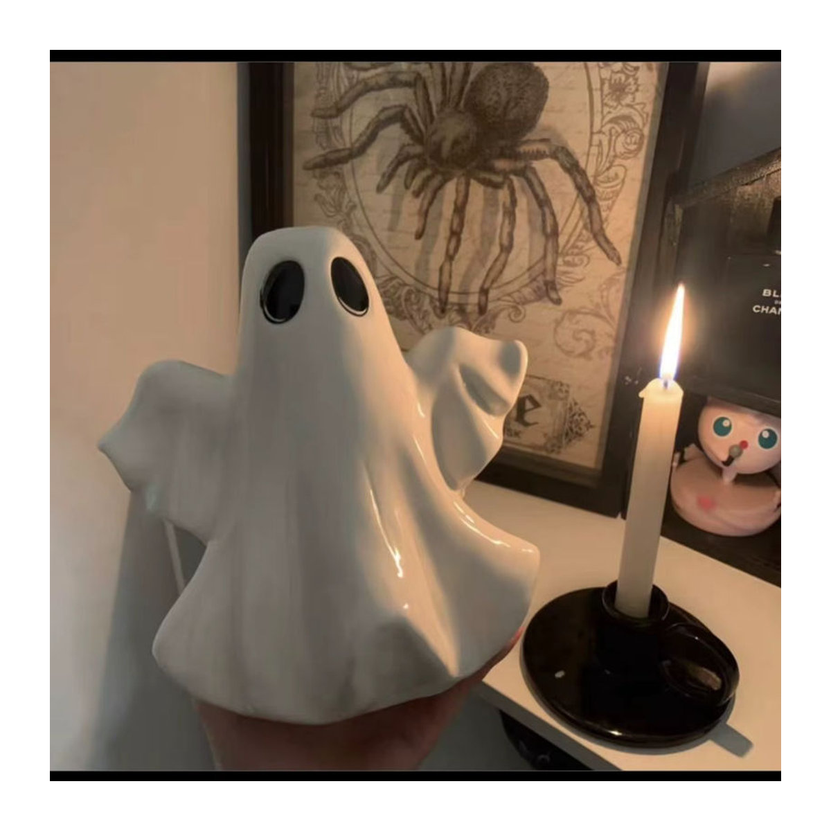 Gothic Keramik Vase Halloween Geist in Weiß für Schnittblumen und Hydrokultur - Bild 5