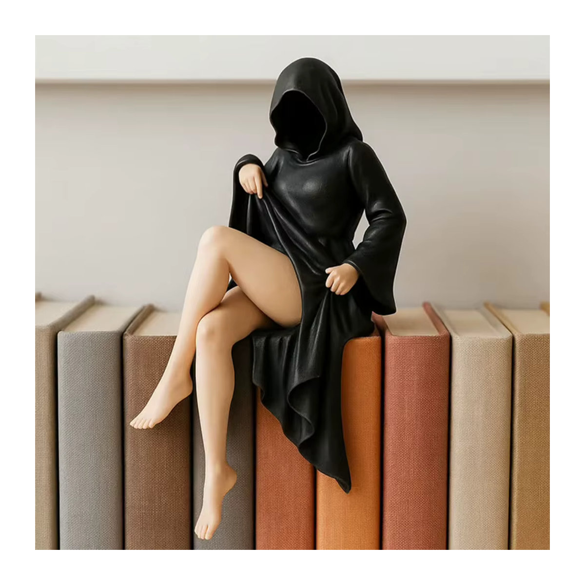 Gothic Statue APWIKOGER in Schwarz mit eleganter Robe als dekorative Figur für dein Bücherregal oder deinen Garten - Bild 2