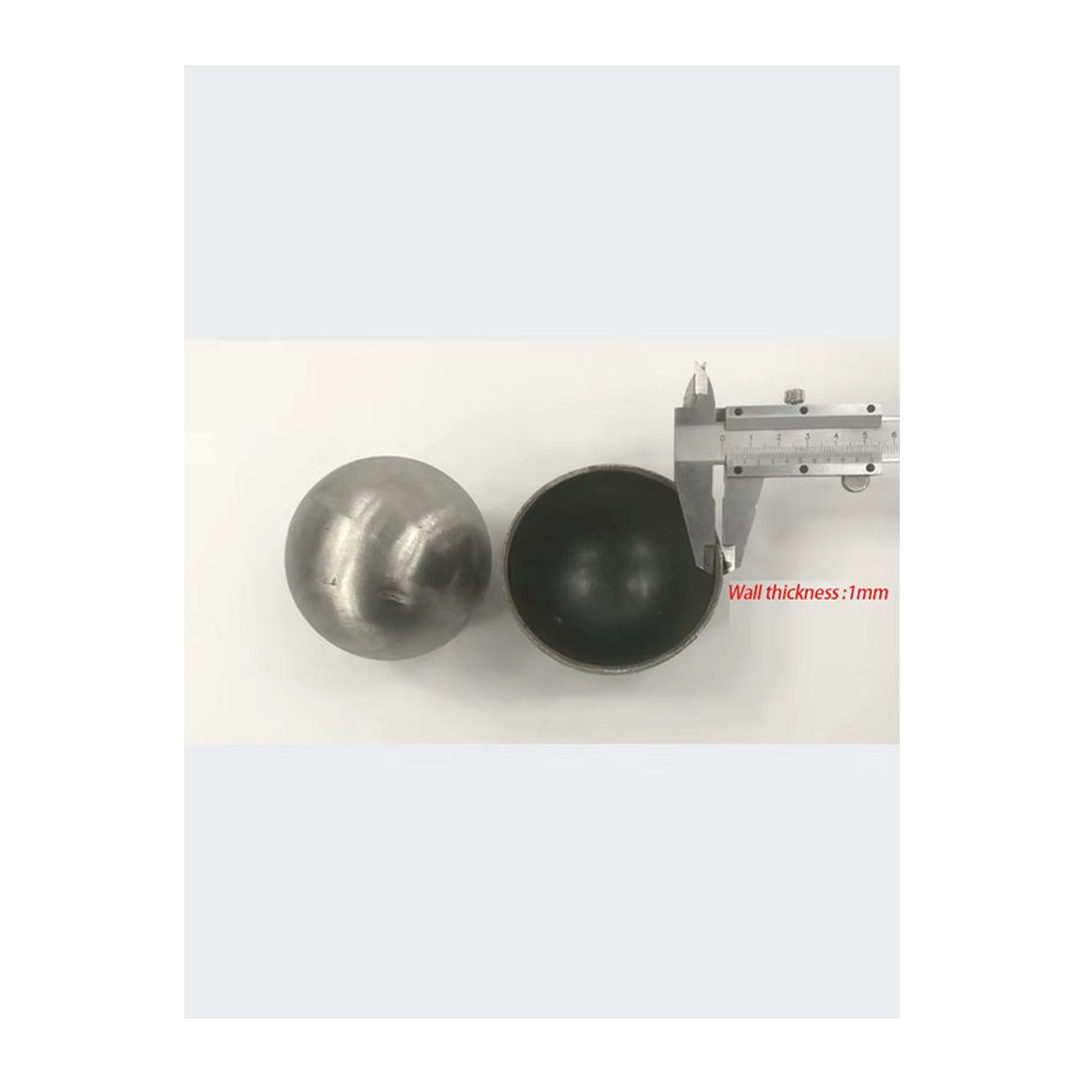 Graue hohle Eisenkugeln als Gitterdekoration im Industrial Design für Terrasse und Architektur, Durchmesser: 30 bis 250 mm - Bild 7