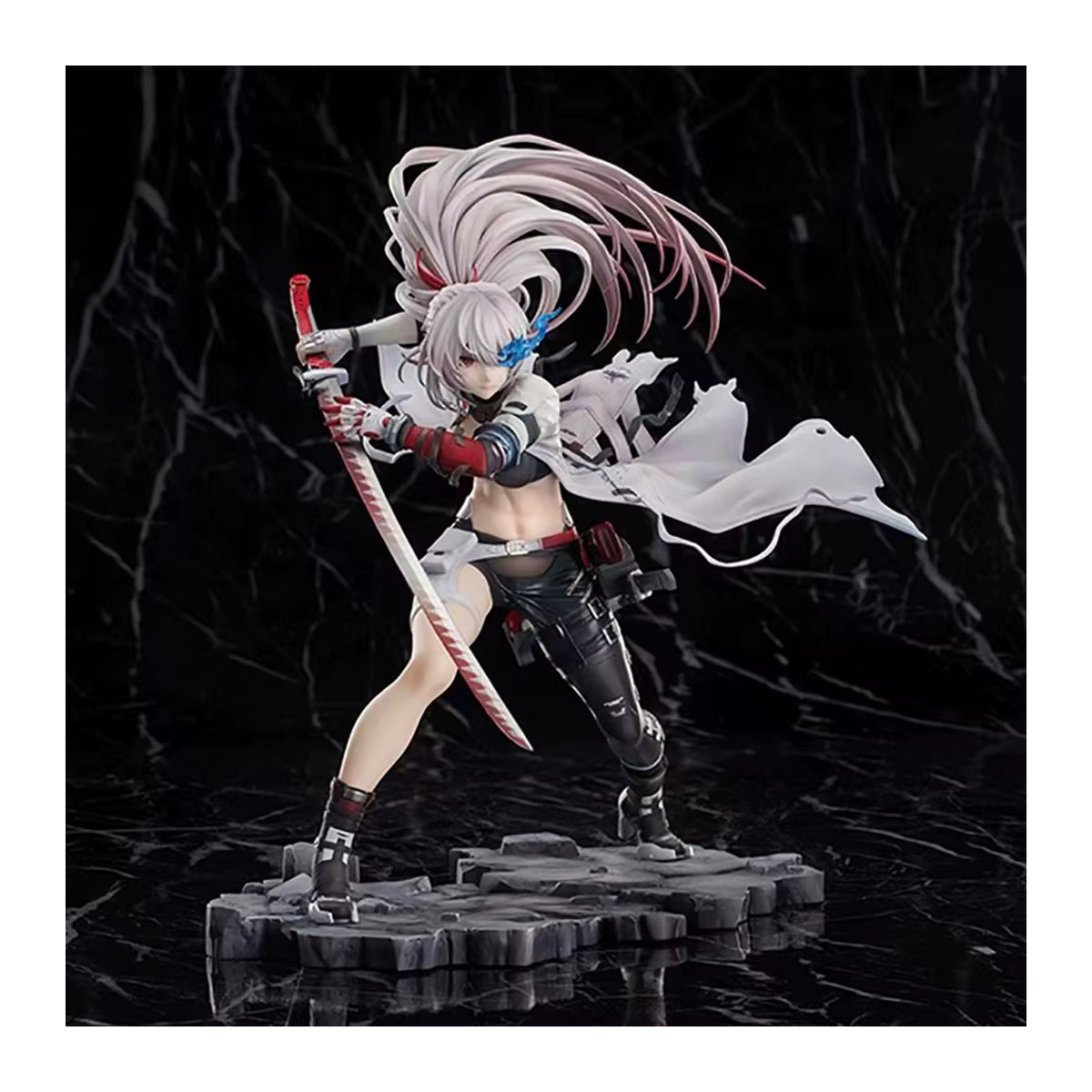 GREY RAVEN: PUNISHING Lucia Crimson Weave Spielfigur Skulptur Action Statue aus Kunstharz, mehrfarbig - Bild 2