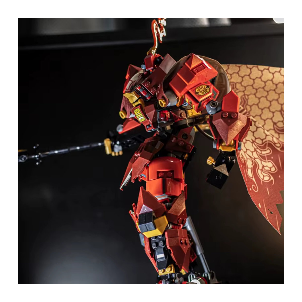 GSF Flammen-Ritter Mecha Bausteine Set 71846 in Rot mit 996 Teilen aus Kunststoff - Bild 2