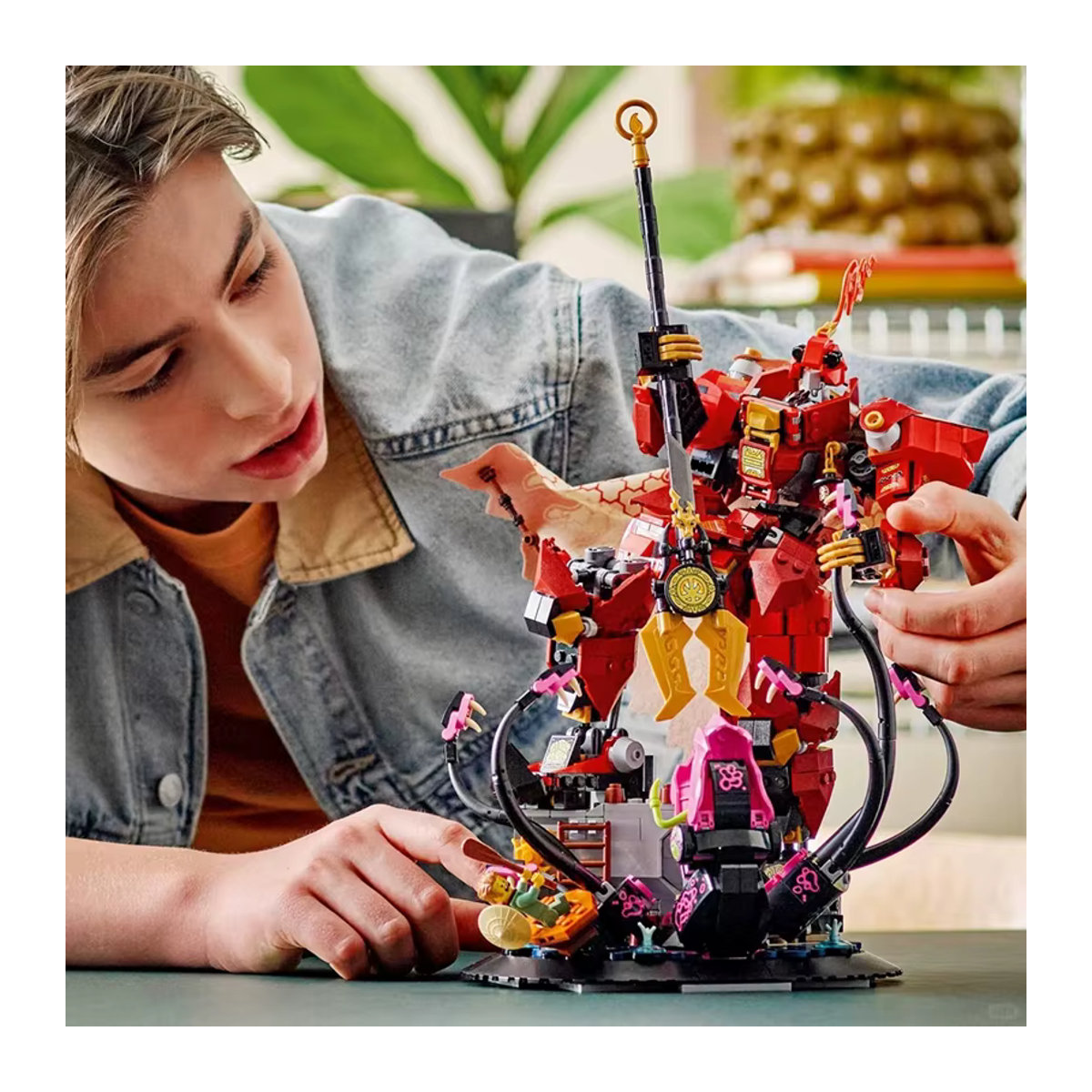 GSF Flammen-Ritter Mecha Bausteine Set 71846 in Rot mit 996 Teilen aus Kunststoff - Bild 6