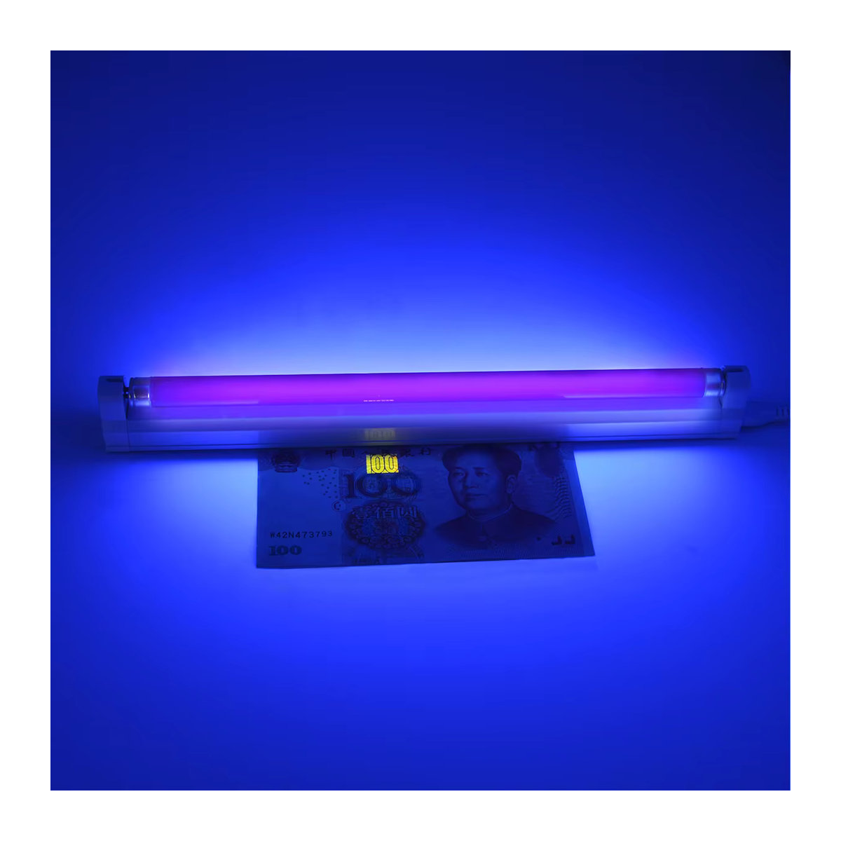 Guillermo LED T5 UV Schwarzlicht Bar Fluoreszenz Lampe 365nm in Schwarz und Hellblau zur Geld- und Insekten-Erkennung - Bild 3