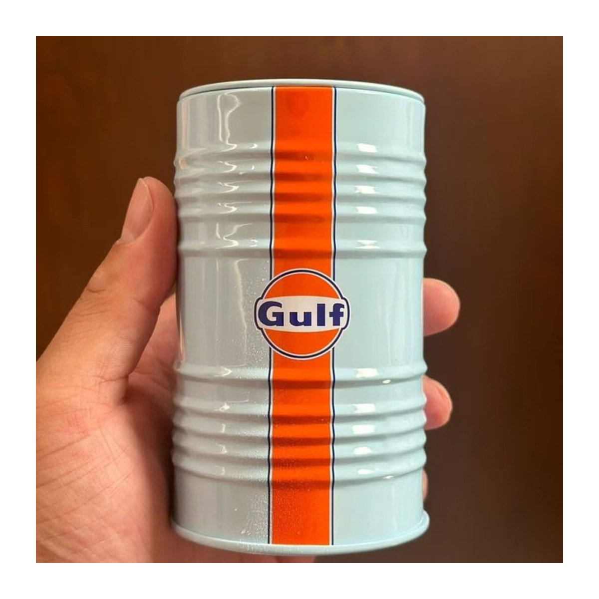 Gulf Oil Rennwagen Mikromodell aus Metall in Blau und Mehrfarbig als dekoratives Sammlerstück und Desktop-Ornament - Bild 1